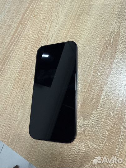 iPhone 15 Pro, 256 ГБ