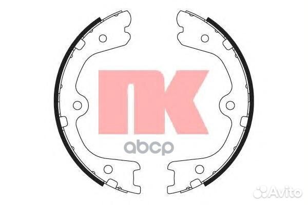 Комплект тормозных колодок 44060EA025 2722798 Nk