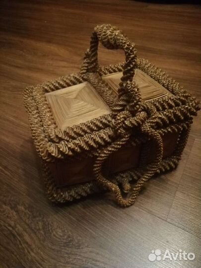 Шкатулка из соломки