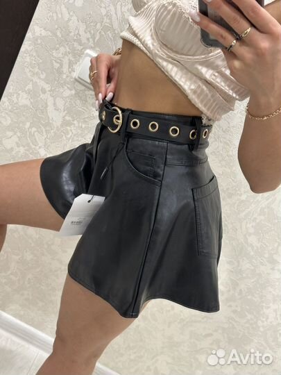 Шорты новые кожаные