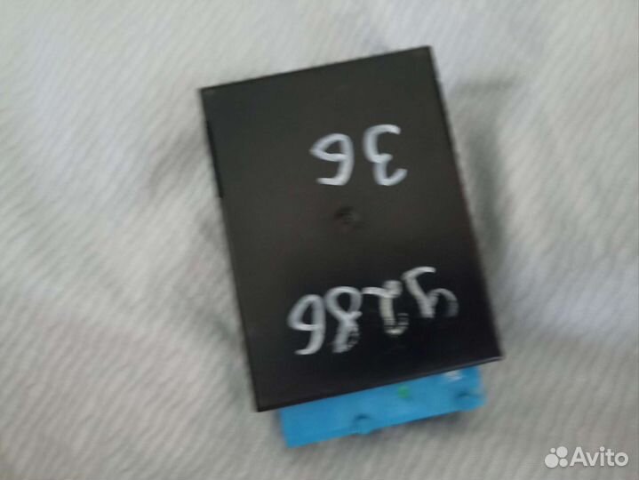 Блок управления стеклоочистителя / реле бмв е36