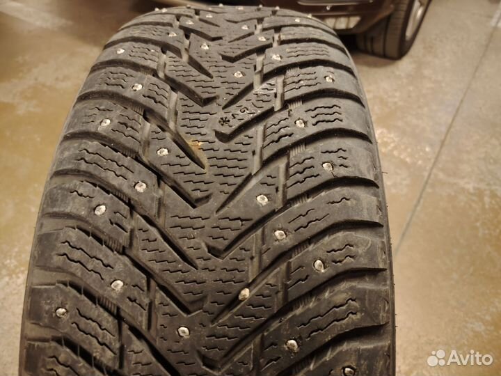 Nokian Tyres Hakkapeliitta 8 SUV 235/55 R19 105T