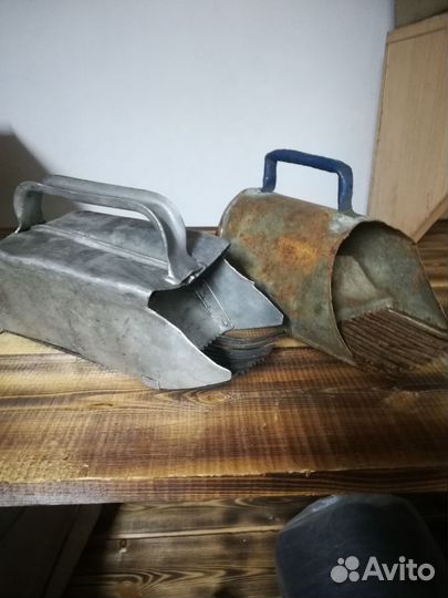 Совок для сбора ягод