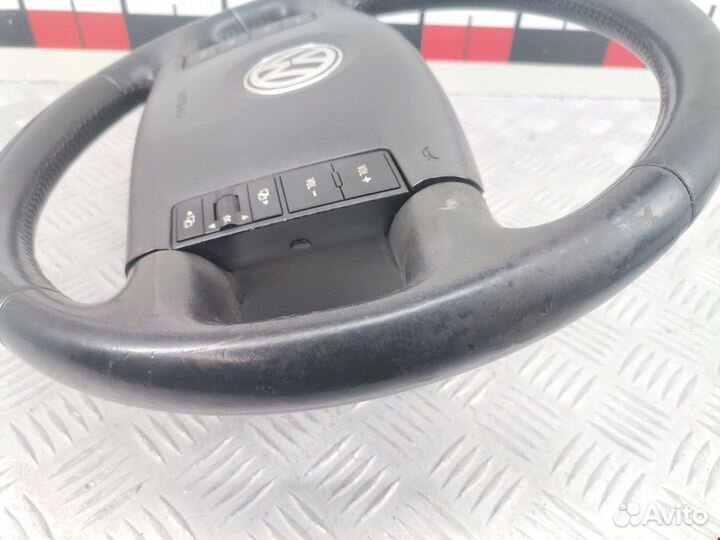 Руль для Volkswagen Touareg 1 3D0419091T7B4