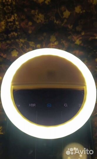 Кольцевая селфи-лампа