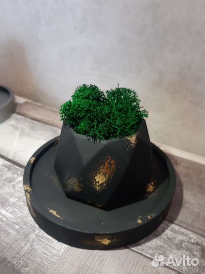 Гипсовые кашпо и свечи ручной работы