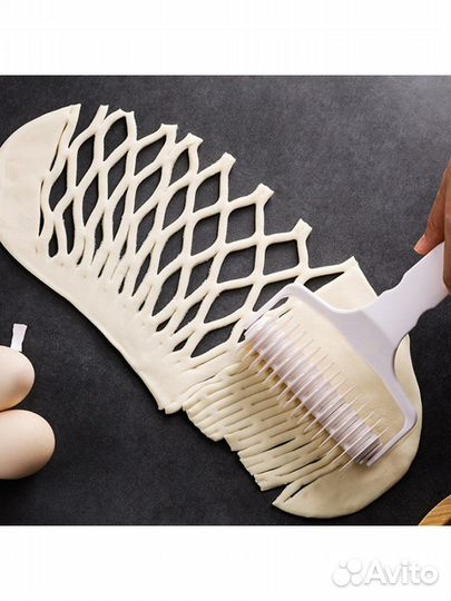 Ролик для фигурной нарезки теста