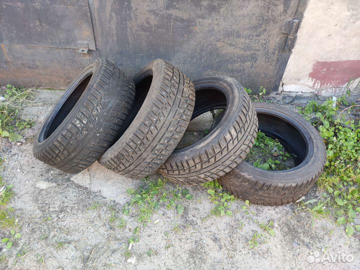 Kumho I'Zen KW22 215/50 R17 95T