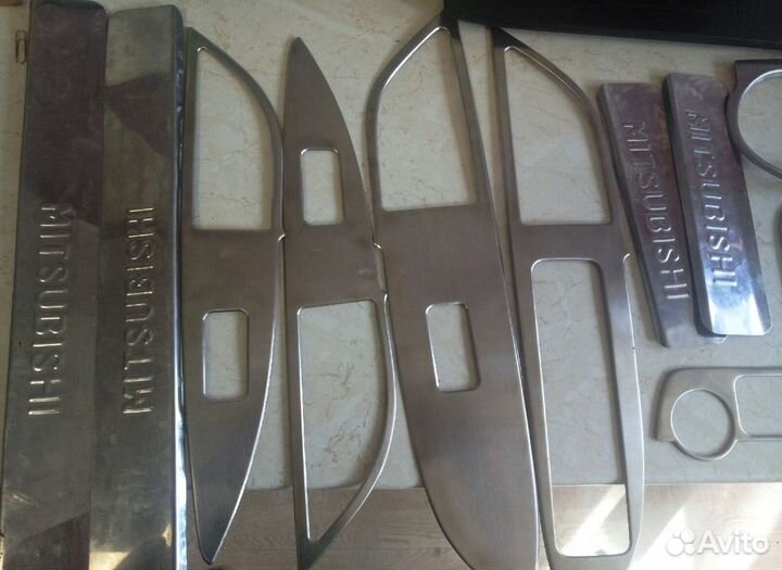 Декоративные накладки салона outlander 3