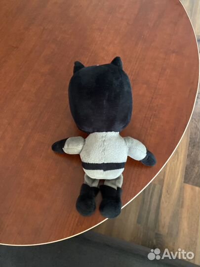 Игрушка бетмен