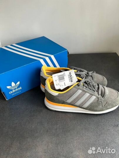 Кроссовки Adidas