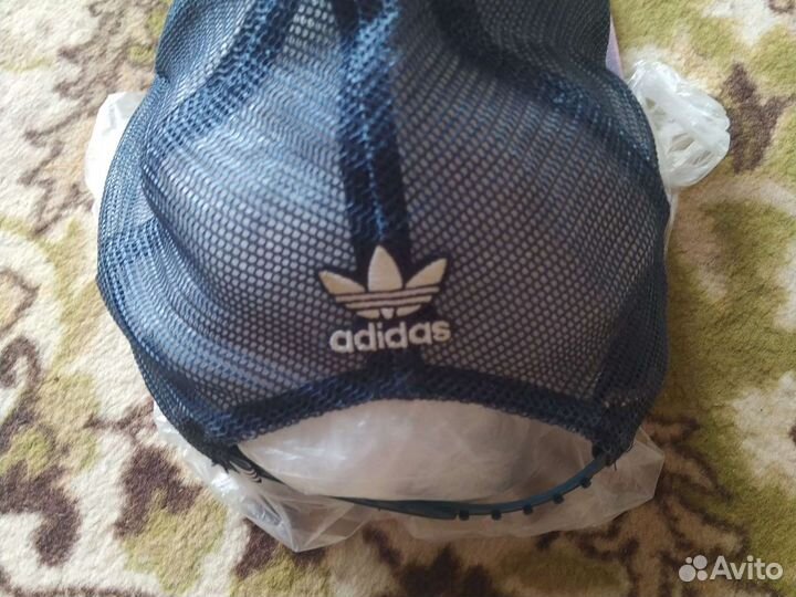 Кепка фирменная адидас