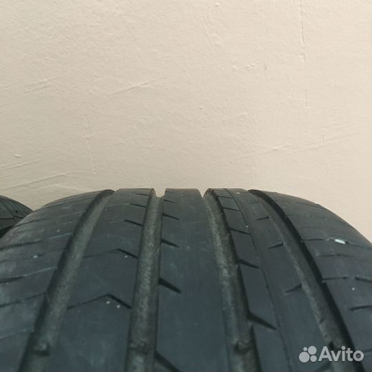 Continental ContiPremiumContact 5 215/55 R17 94V