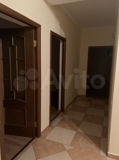 4-к. квартира, 138 м², 2/5 эт.