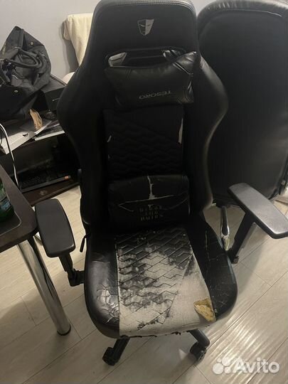 Игровое кресло tessoro