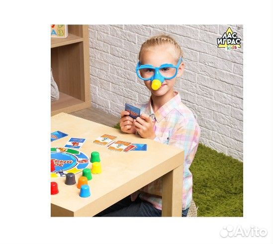 Настольная игра Хитрый нос с карточками