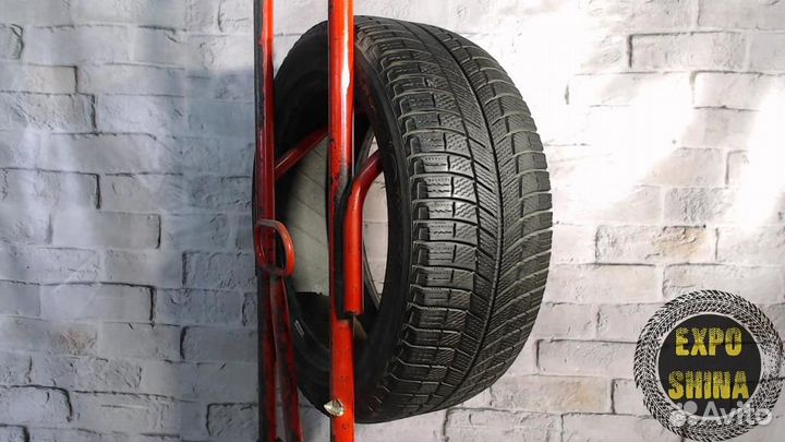 Michelin X-Ice XI3 245/45 R17