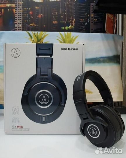 Мониторные наушники Audio Technica ath m40х