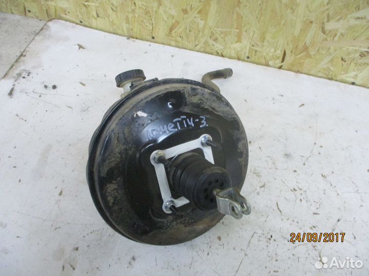 Вакуумник с тормозным цилиндром Шевроле Лачетти