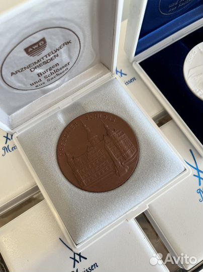 Meissen фарфоровый пласт/медальон в коробке