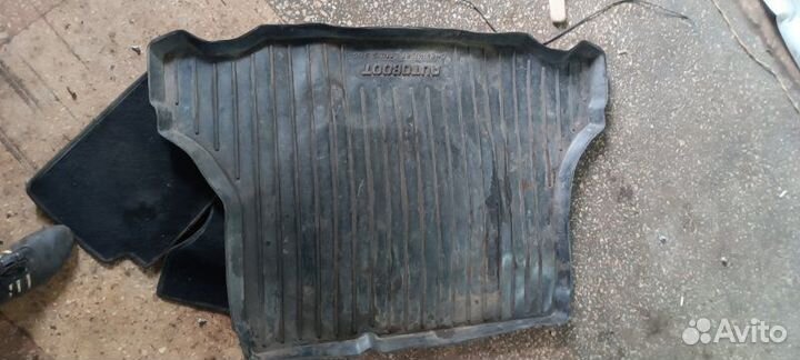 Коврик багажника задний Заз Сенс