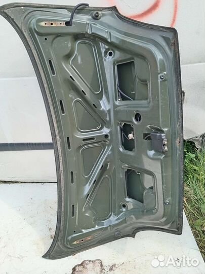 Крышка багажника на даево леганза 2.0л