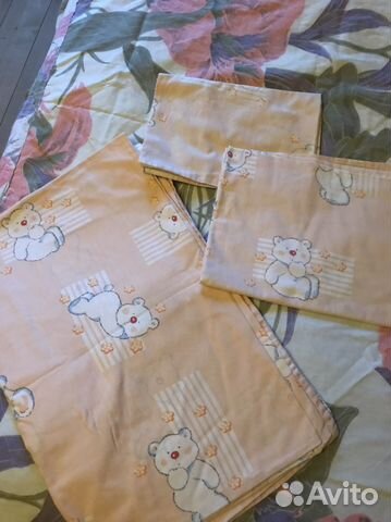 Детские постельные комплекты в кроватку и коляску