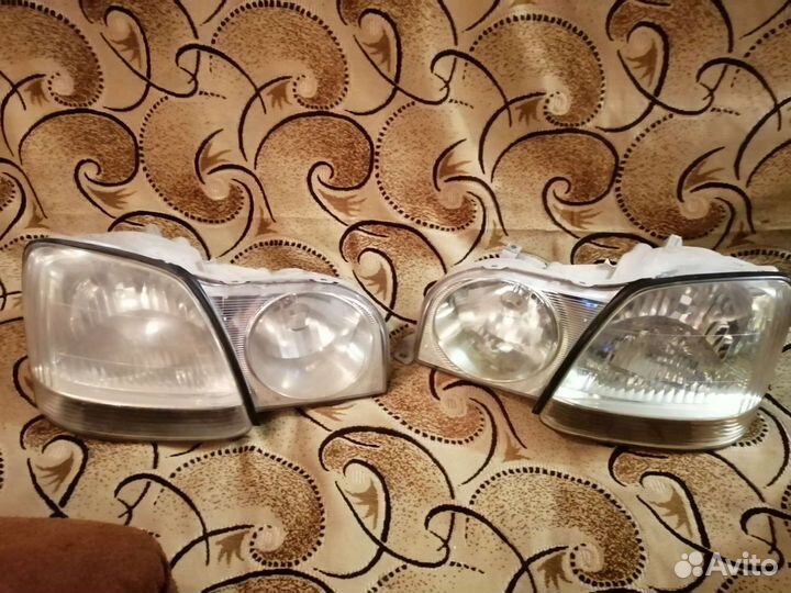 Переднии фары