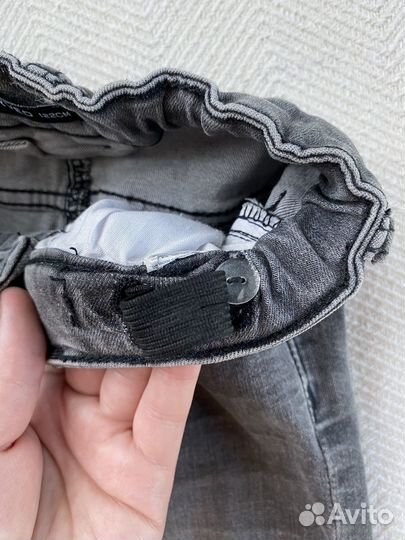 Джинсы на мальчика 122 Reserved