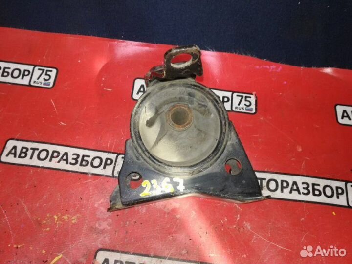 Подушка двигателя Toyota Corolla AE110 5AFE