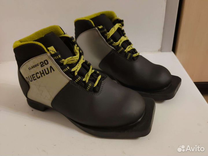 Лыжные ботинки 32р