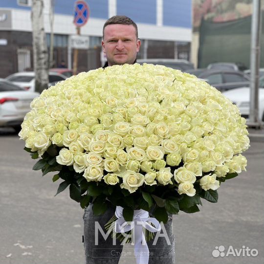 Розы гиганты букеты