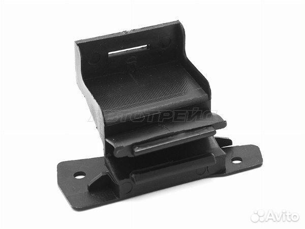 Крепление бампера