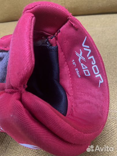 Продам краги хоккейные детские