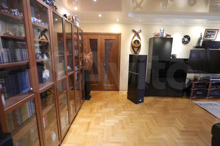 3-к. квартира, 108 м², 12/14 эт.