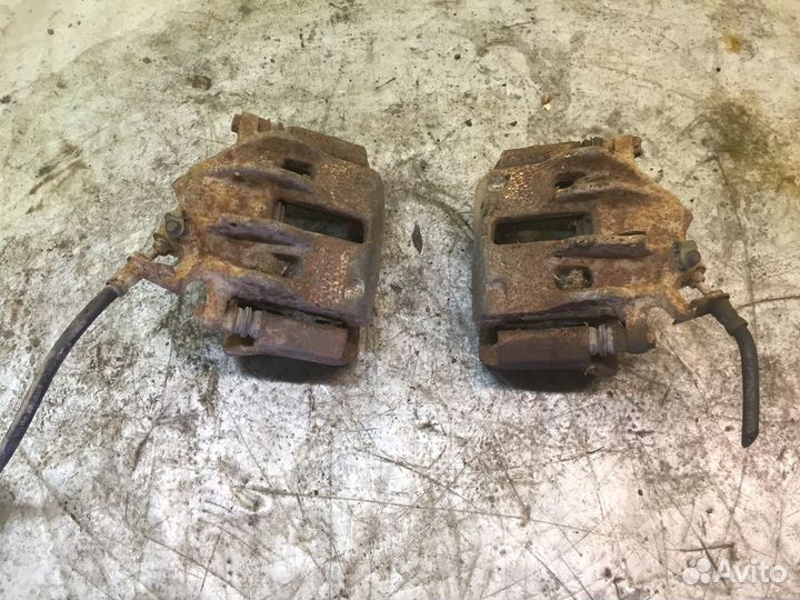 Передние суппорта peugeot 406