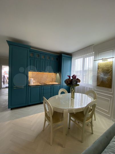 2-к. квартира, 60 м², 3/3 эт.