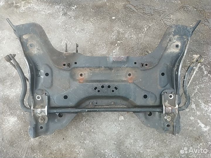 Подрамник Peugeot 308 1.6 120 л.с