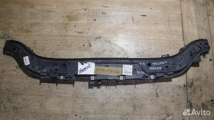 Панель передняя Renault Megane II 2002-2009