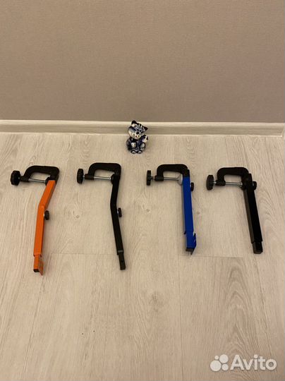 Крепление датчика эхолота (струбцина)