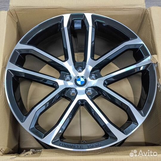 Новые кованые диски R22 Lumma CLR BMW X5 G05