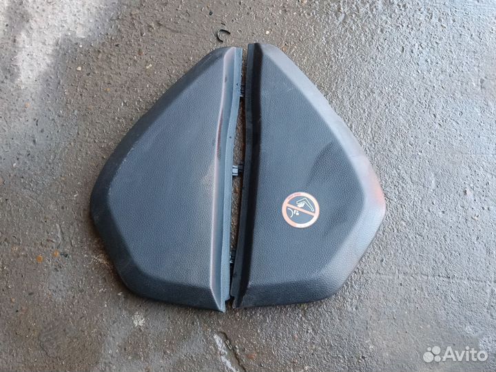 Накладка торпеда боковая LR nissan qashqai j11