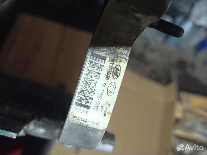 Радиатор кондиционера Киа Сид 1