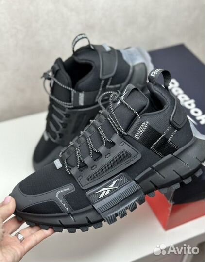 Стильные Reebok Zig Kinetica