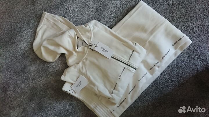 Спортивный костюм женский Calvin Klein