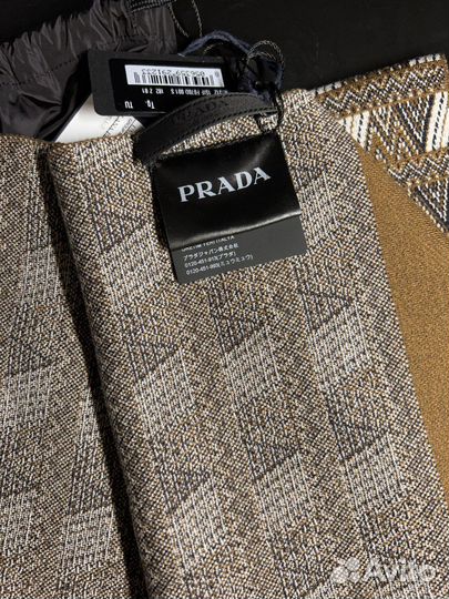 Мужской шарф Prada