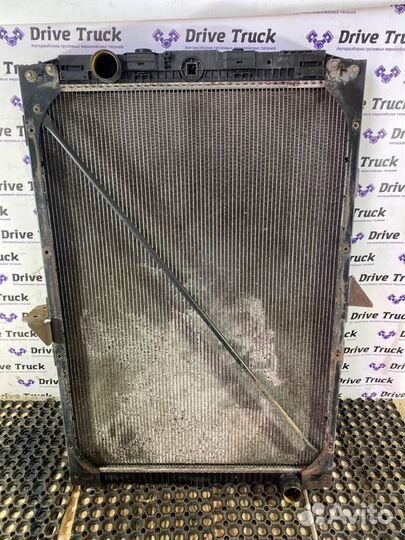 Радиатор охлаждения двигателя Daf Xf 105