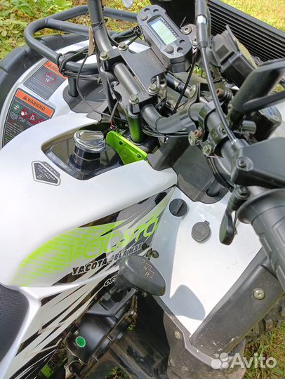 Бензиновый квадроцикл yacota sela 200 MAX