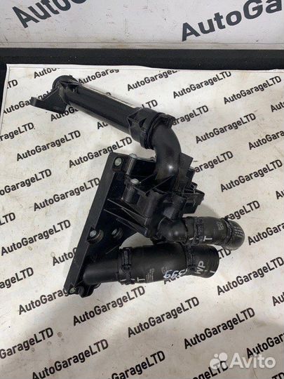 Фланец системы охлаждения Mercedes-Benz S-Class