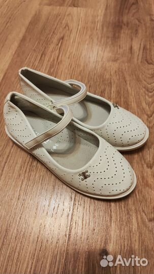 Туфли для девочки 34